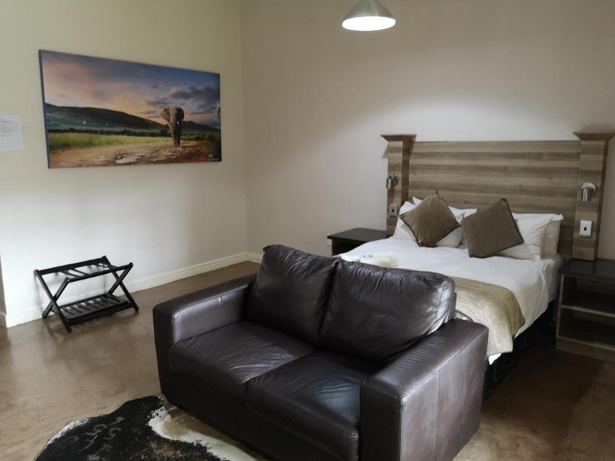 מוסינה Lifestyle Corner Guesthouse מראה חיצוני תמונה