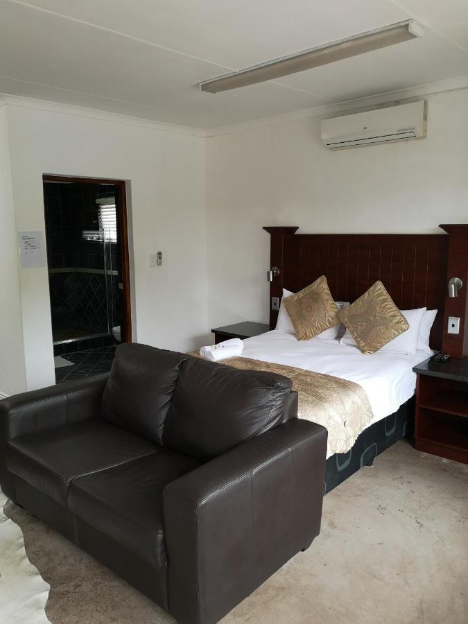 מוסינה Lifestyle Corner Guesthouse מראה חיצוני תמונה